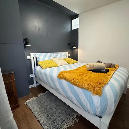 Printanier Apartment *